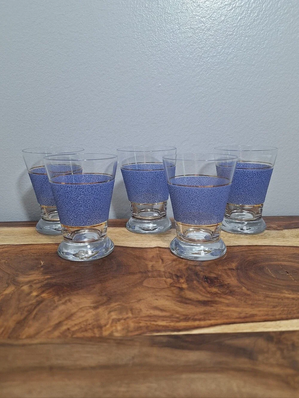 VTG MCM 50s-60s Textured Lavender Gold Trim Set Of 5 Shot Glasses Barware Tiki